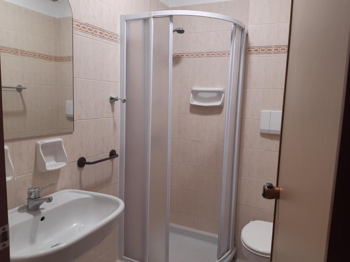 Suore Concezioniste Missionarie - Carmen Salles Roma Bed & Breakfast Luaran gambar
