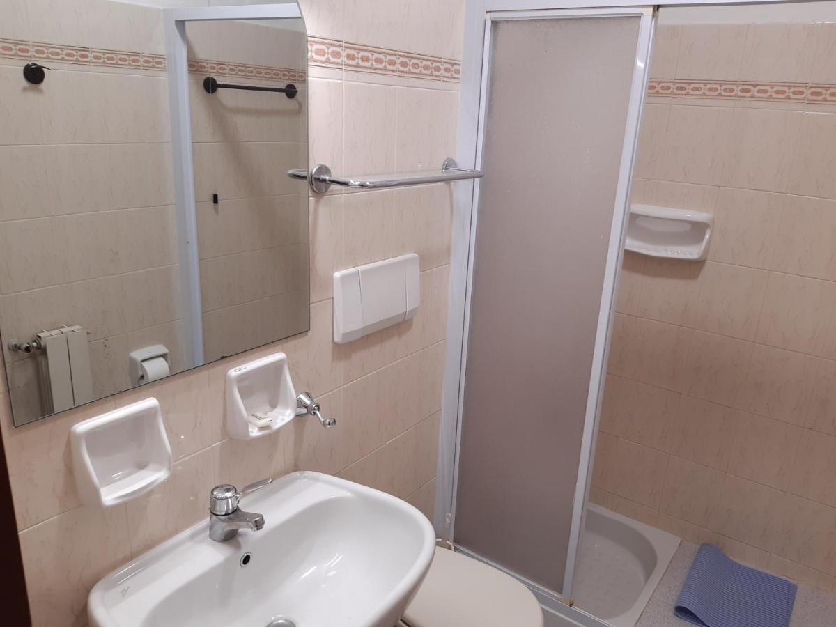 Suore Concezioniste Missionarie - Carmen Salles Roma Bed & Breakfast Luaran gambar