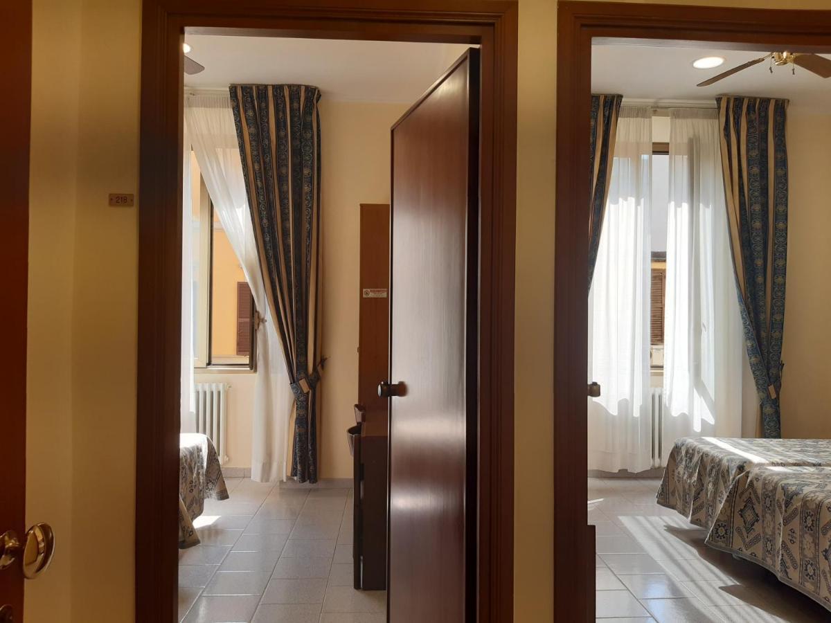 Suore Concezioniste Missionarie - Carmen Salles Roma Bed & Breakfast Luaran gambar